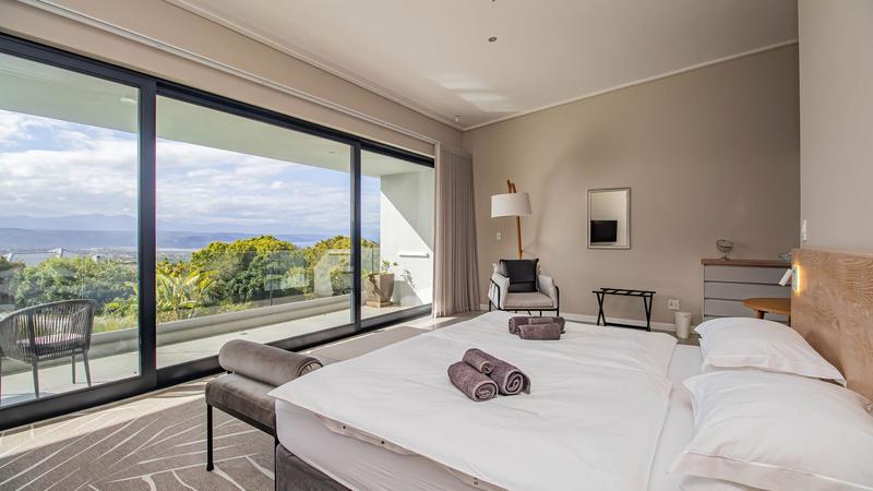 5 Bedroom Property for Sale in Plettenberg Bay Western Cape